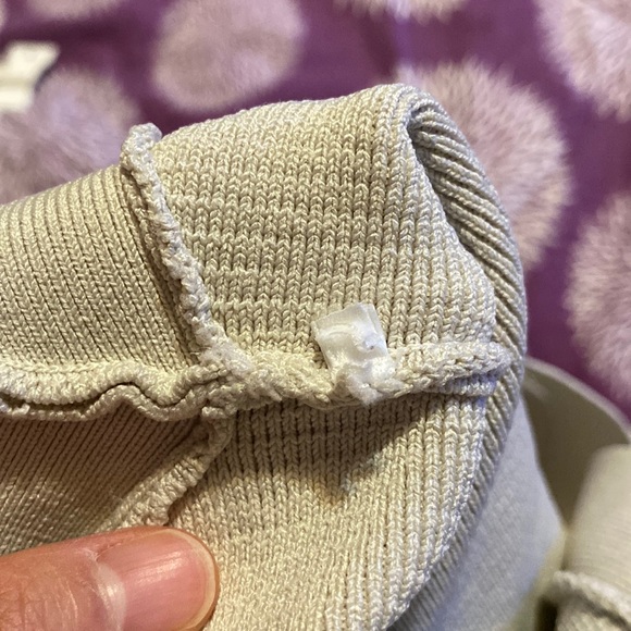 Aritzia Babaton Sculpt Knit Criss Cross Cropped Tank in Matte Pearl - Picture 11 of 11